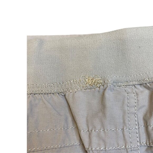 Columbia Walkabout Shorts Womens Medium Lightweight Elastic Waist Flint Gray - Picture 4 of 5